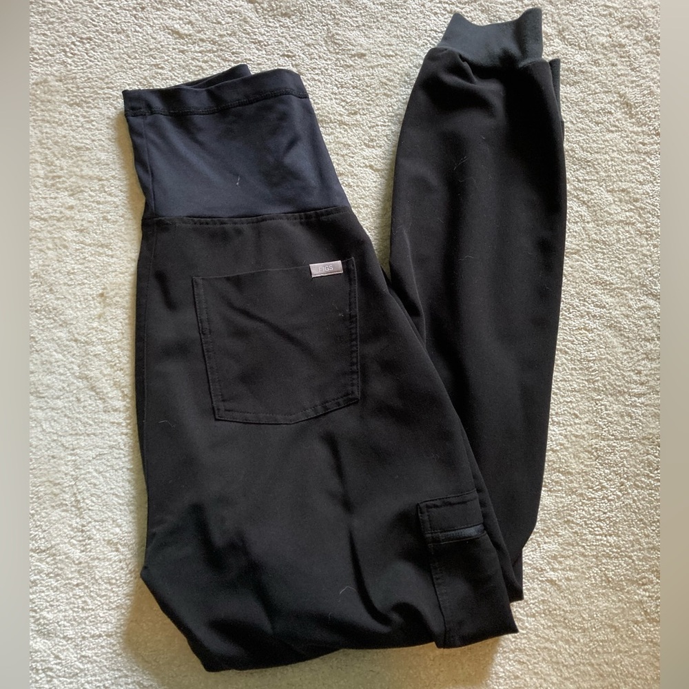 Figs Maternity Scrub Joggers